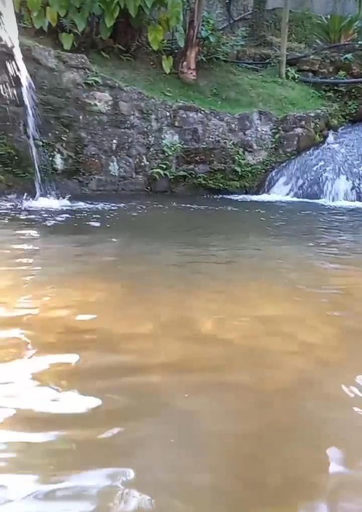 Pousada Vertente Das Aguas Lumiar Bagian luar foto